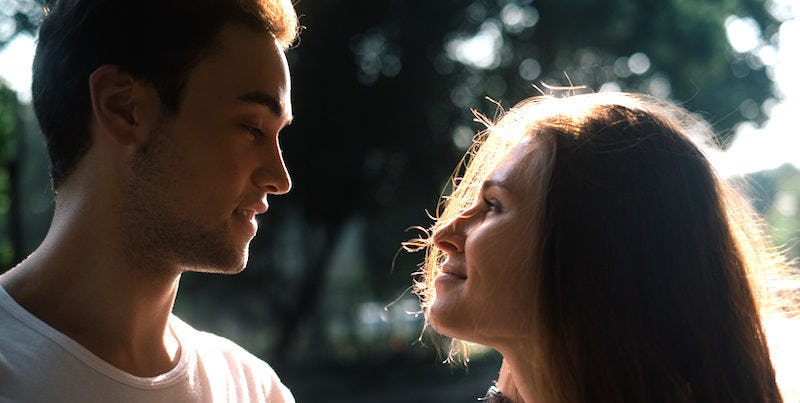 Elite Daily Signs Youre Hookup A Man Elite Habitually Signs Youre Hookup A Man